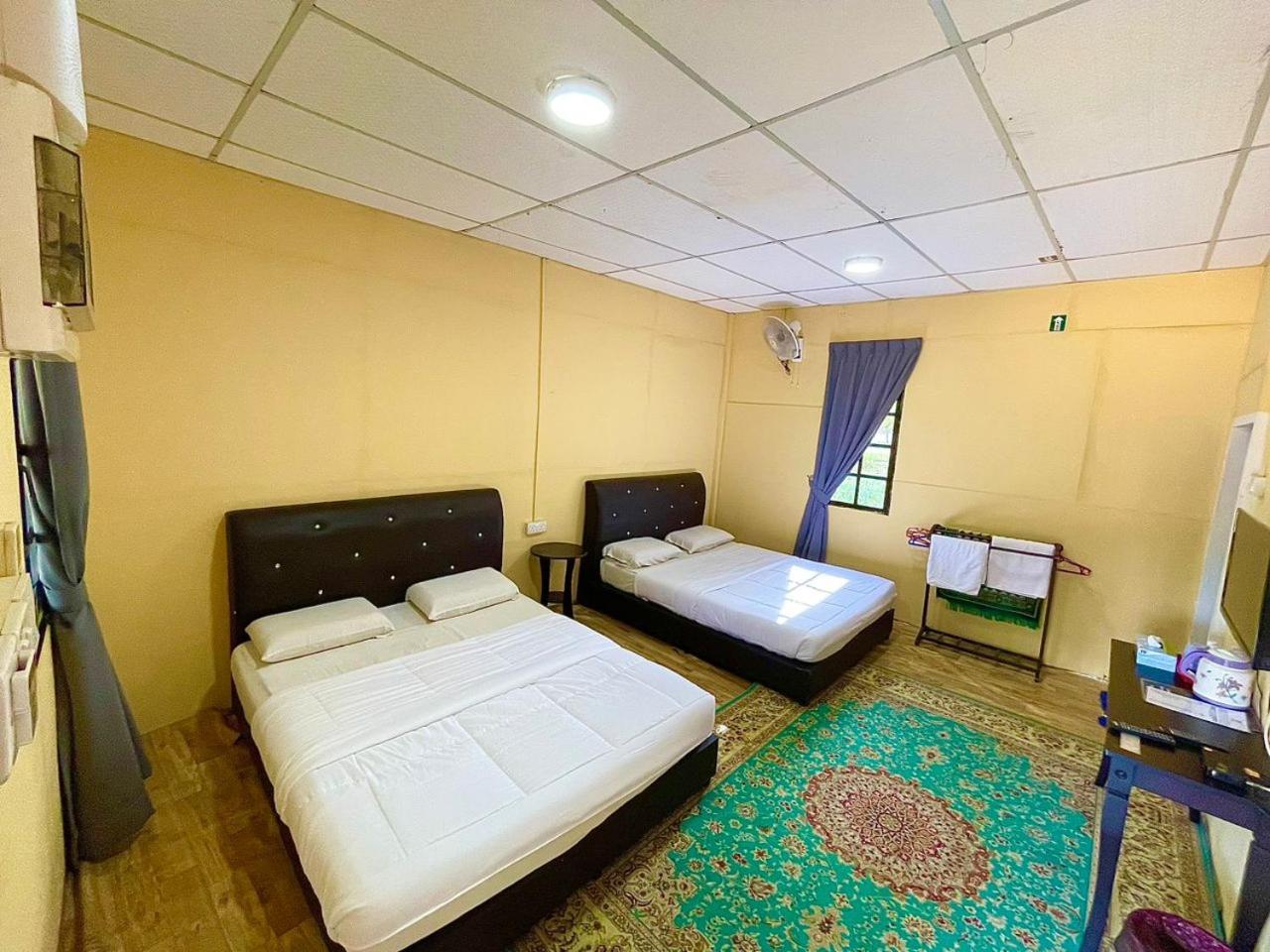 Dgeting Beach Resort Tumpat Exterior photo